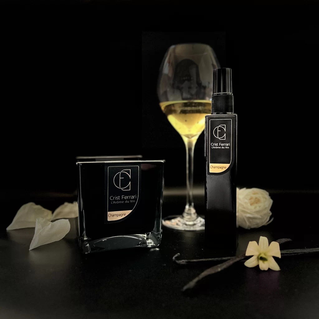 A Fragrância Crist Ferrari L'Arôme du Vin - Champagne foi inspirada nos encantadores aromas que o champanhe evoca. Esta é uma criação olfativa verdadeiramente única e requintada, meticulosamente elaborada para capturar a essência e o fascínio dessa bebida icônica. Esta fragrância majestosa, exala um bouquet de notas borbulhantes e cítricas de lima, entrelaçadas com pêssego, nectarina e damasco. Seu corpo exuberante desvela facetas florais de muguet, violeta e pétalas de rosas brancas envolto por baunilha e orquídea, conferindo complexidade elegância e riqueza olfativa incomparável. Notas cintilantes dançam no ar, evocando a efervescência delicada do champanhe, criando uma atmosfera de sofisticação. Ideal para ser apreciada em ocasiões especiais, acrescentando elegância aos momentos mais preciosos.